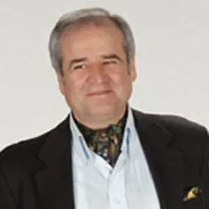 Memduh Bayraktaroğlu